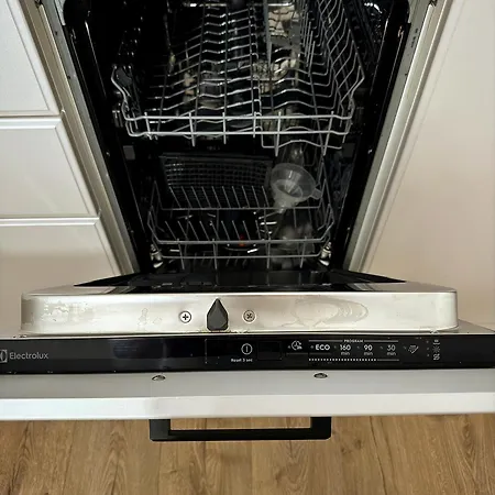 Homeland Nest Kaloşvar